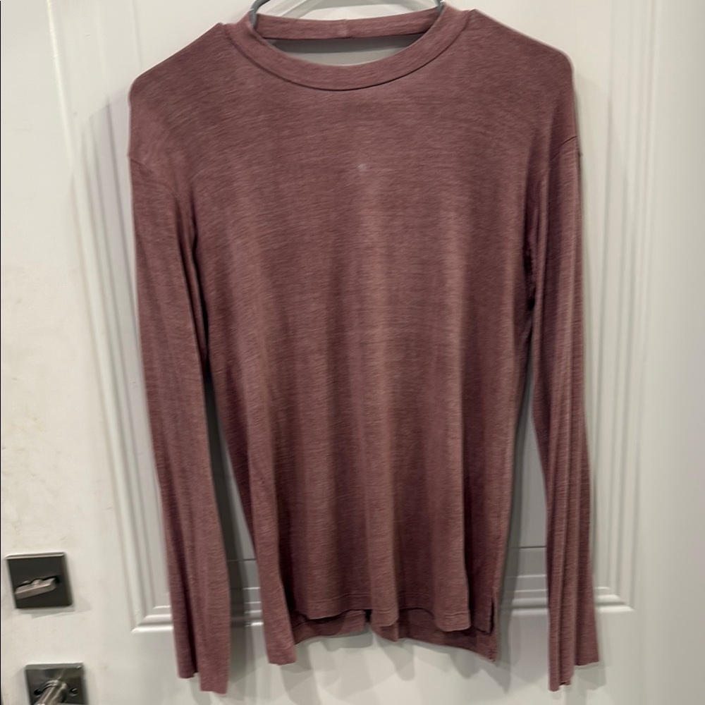 V-Neck Long Sleeve Top in Dusty Rose
